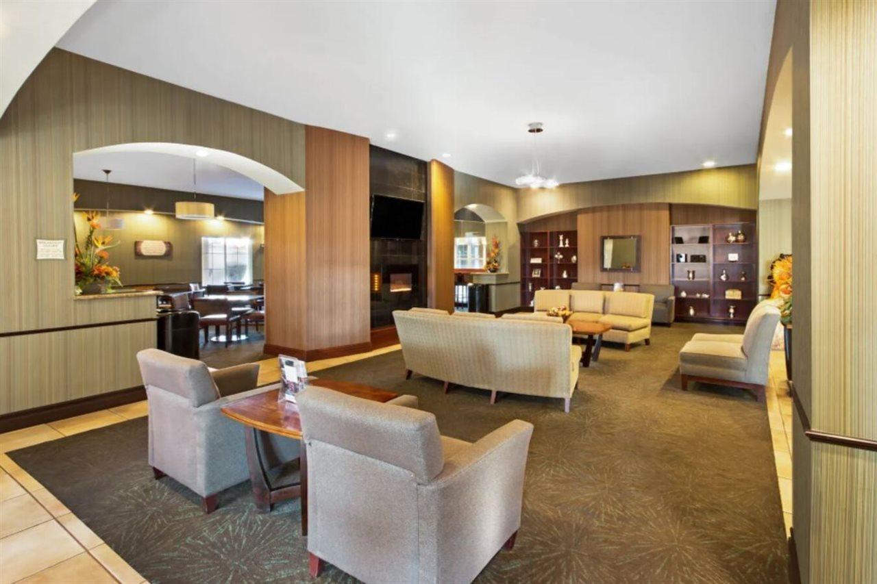 La Quinta Inn & Suites By Wyndham Albuquerque Midtown Exteriér fotografie